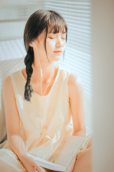 男欢女爱王霞在宾馆